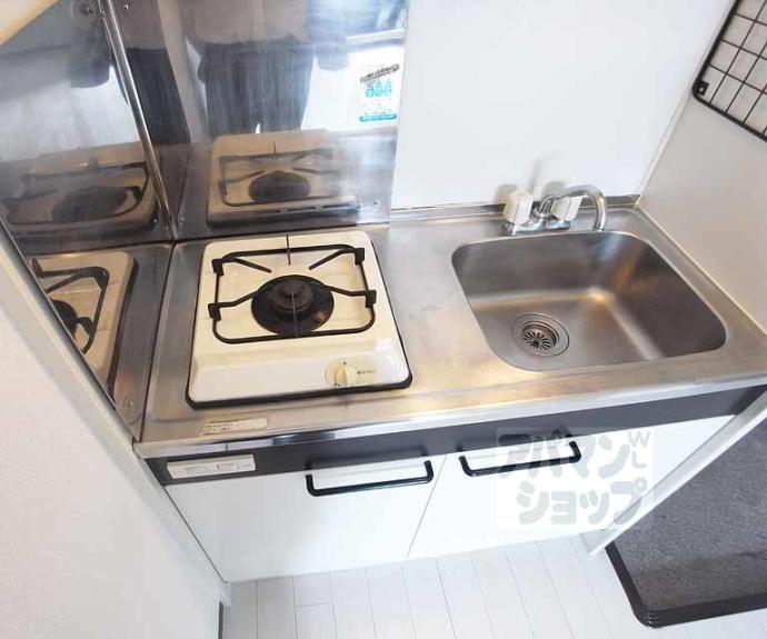 【バドワール墨染】間取