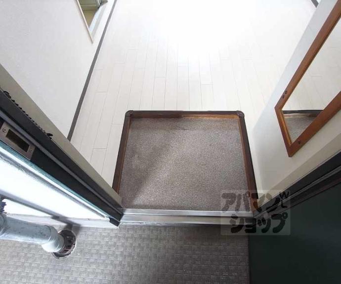 【バドワール墨染】間取