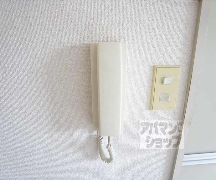 【バドワール墨染】間取