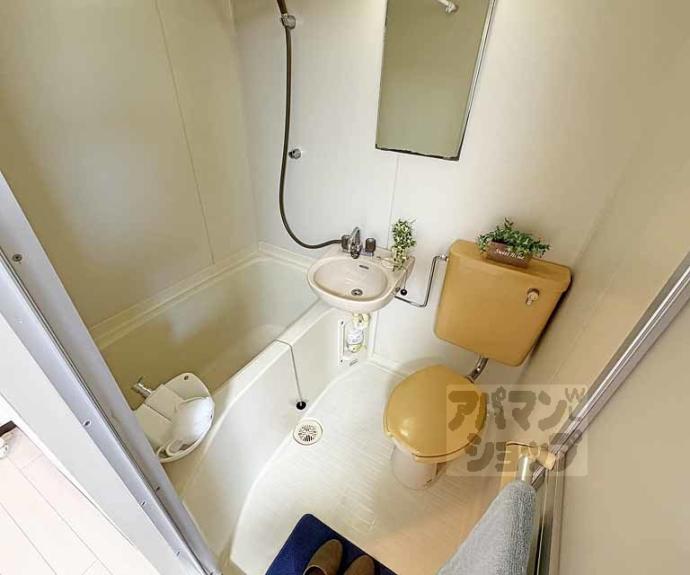 【バドワール墨染】間取