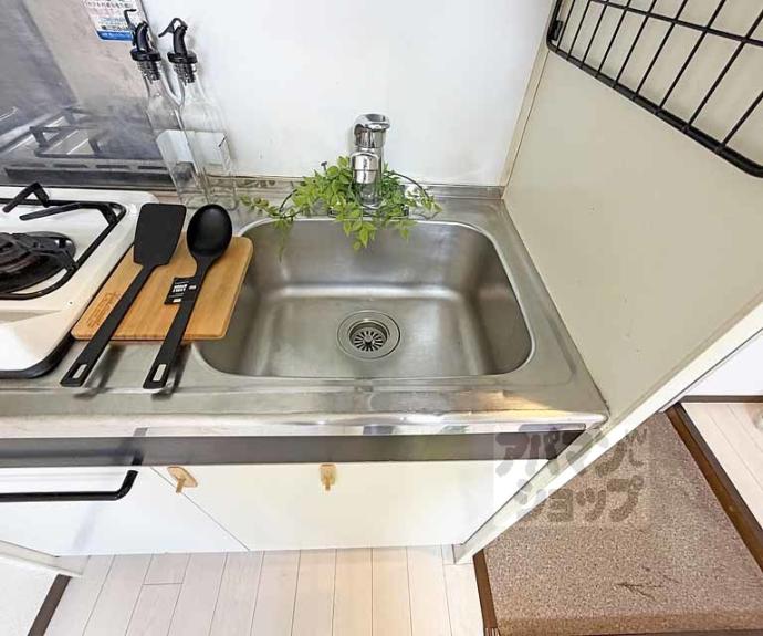 【バドワール墨染】間取