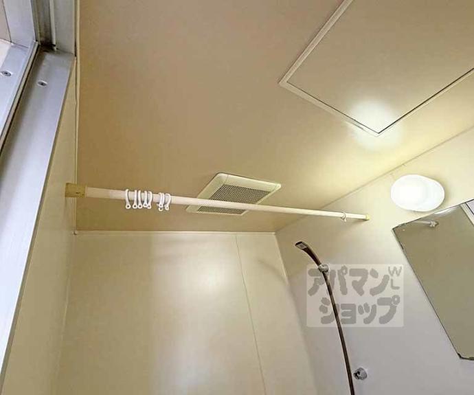 【バドワール墨染】間取