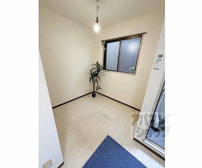 【バドワール墨染】間取