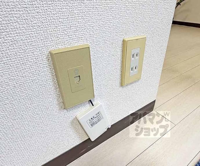 【バドワール墨染】間取