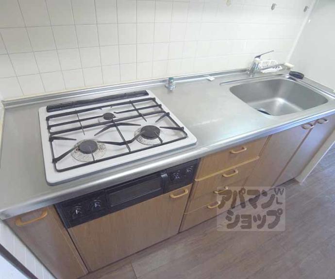 【シェルベージュ城南】間取