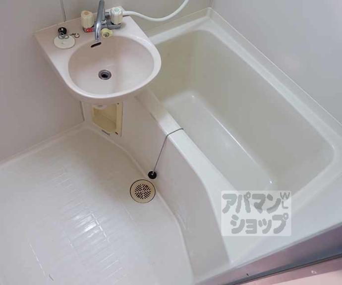 【ＰＡＲＴＩＲ（パルティール）】間取