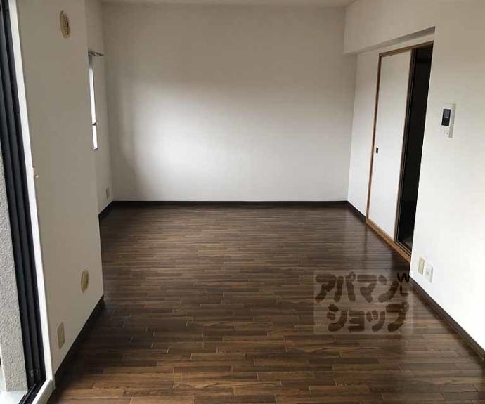 【アーバニティー桂】間取