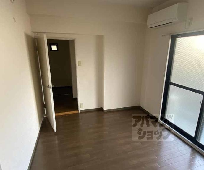 【アーバニティー桂】間取