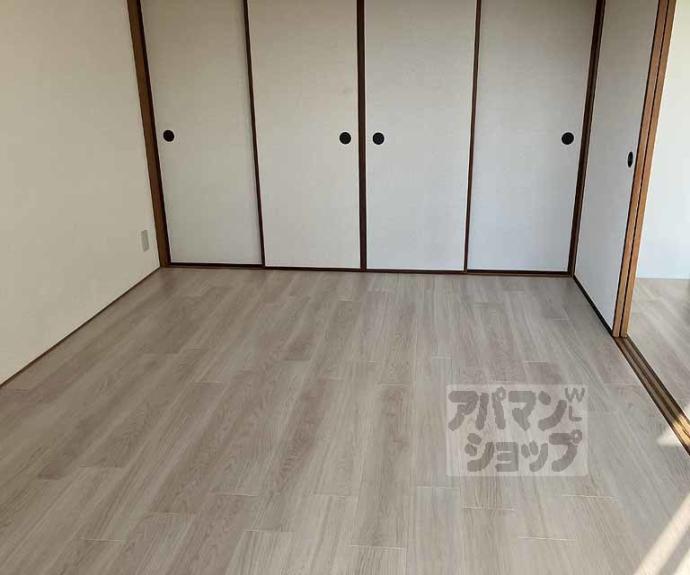 【ヴィラ・アール・ヌーボー】間取