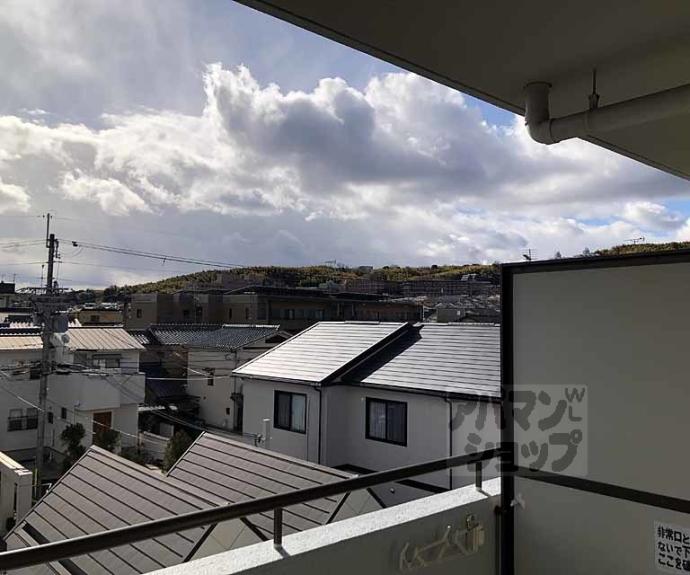 【ヴェルデ三番館】間取