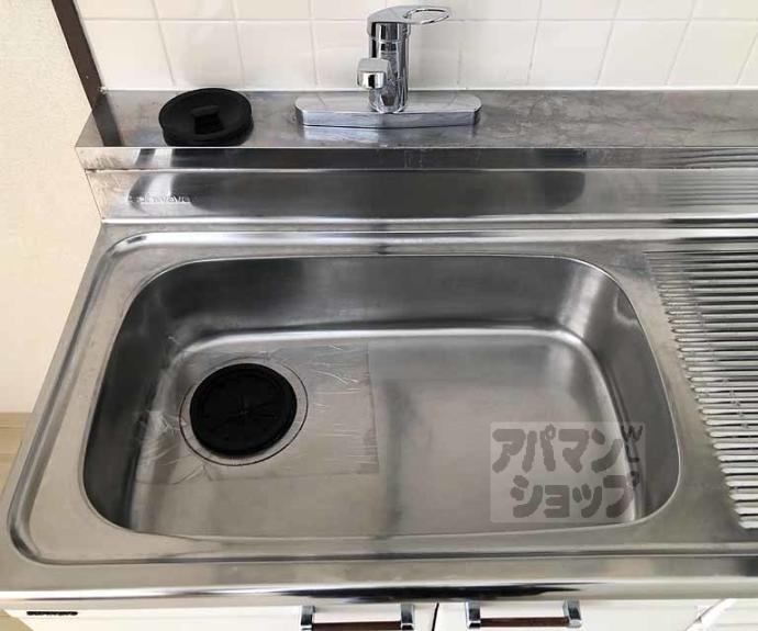 【ヴェルデ三番館】間取