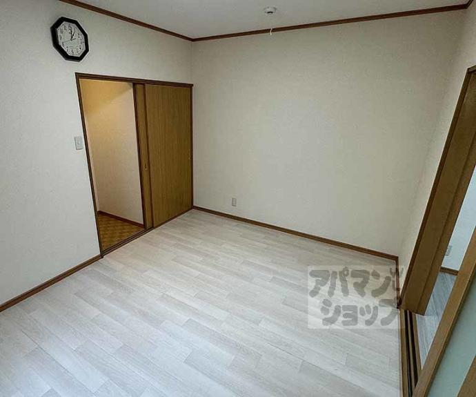 【西ノ京御輿岡町２０－１６貸家】間取