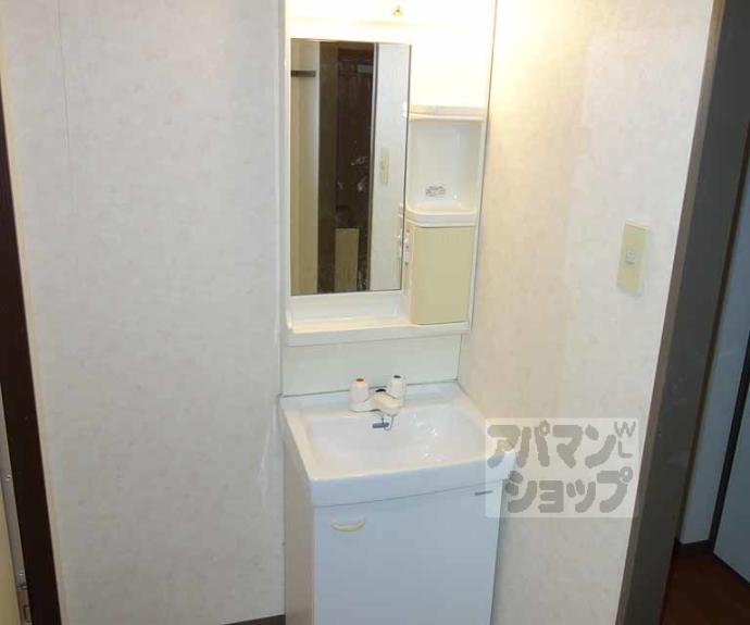 【エバーグリーン嵐山】間取