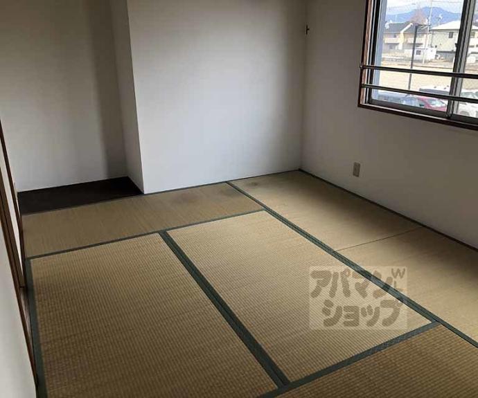 【メイプルリーフ桂】間取