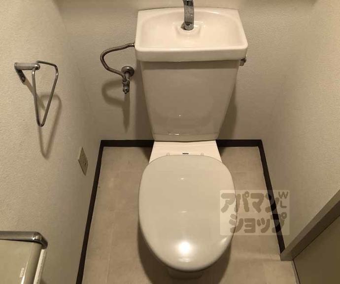 【メイプルリーフ桂】間取