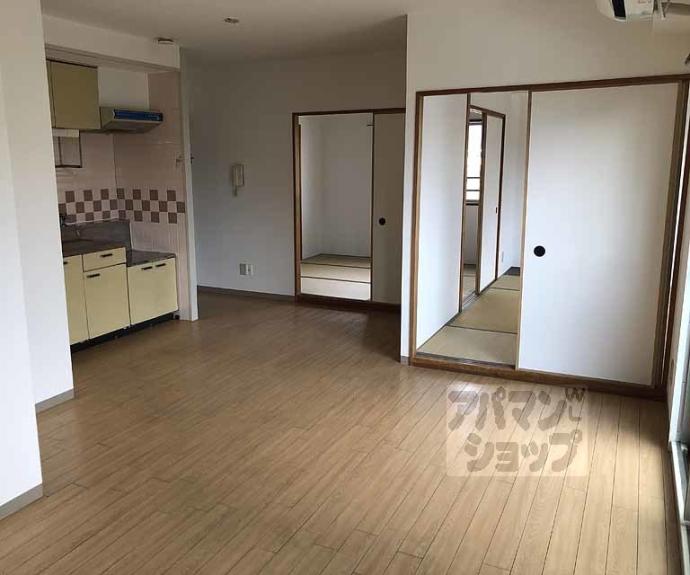 【メイプルリーフ桂】間取