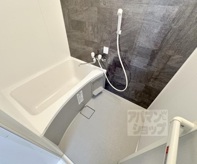 【エントピア桂】間取