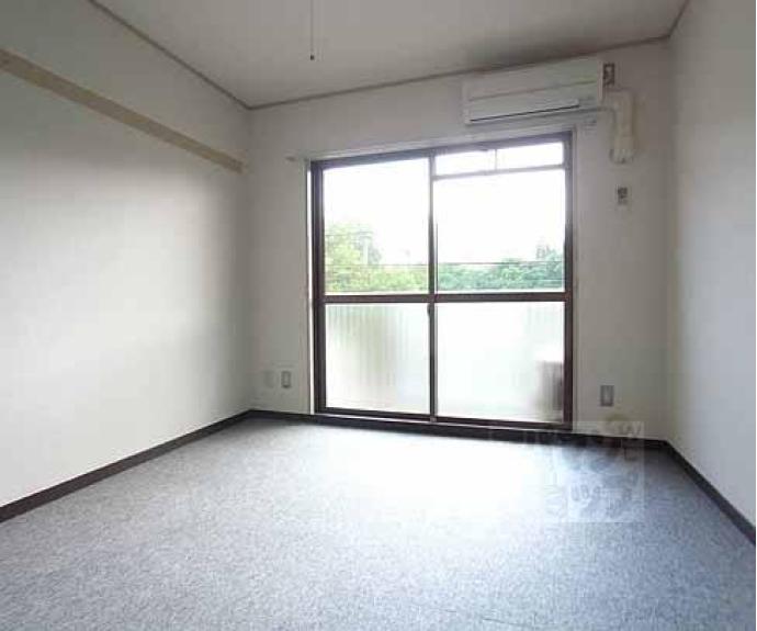 【エントピア嵯峨】間取