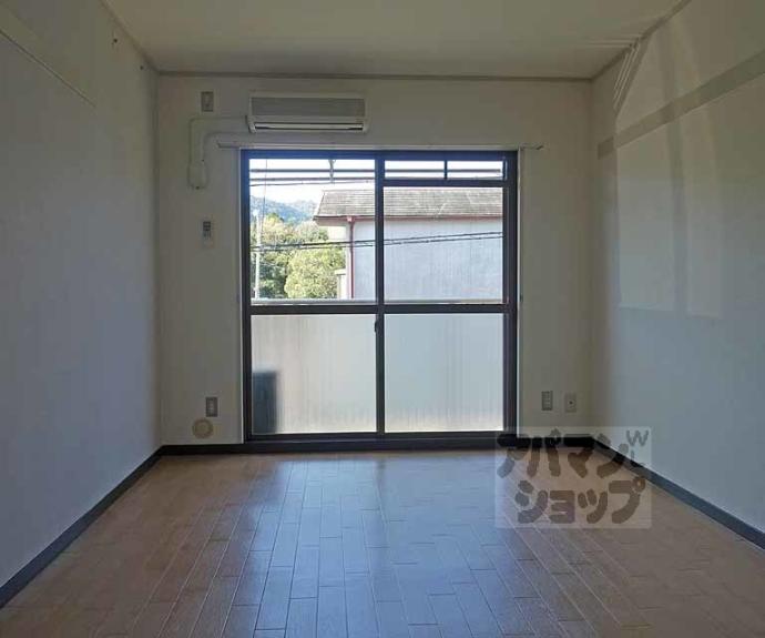 【エントピア嵯峨】間取