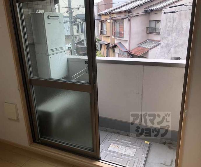 【ヴィラ　フォンテーヌ　桂川】間取