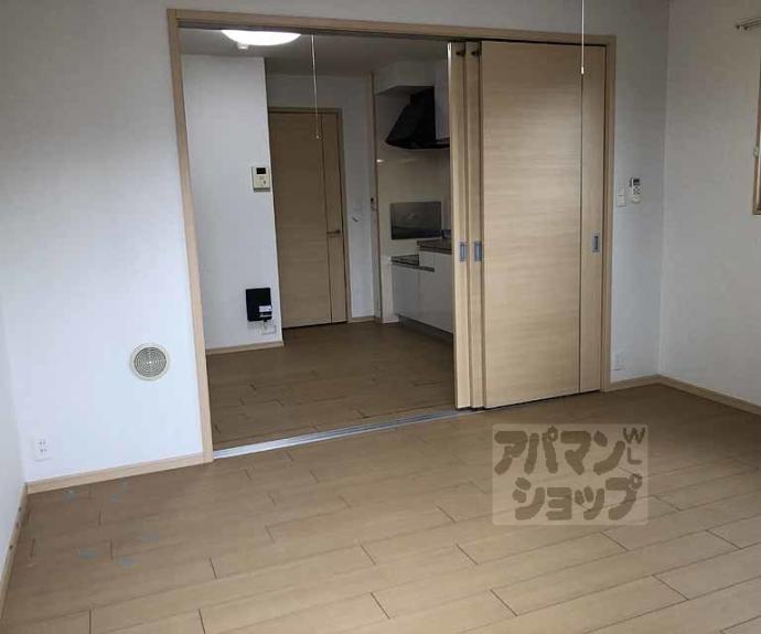 【ヴィラ　フォンテーヌ　桂川】間取