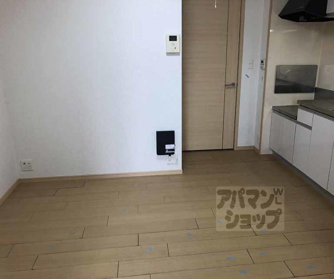 【ヴィラ　フォンテーヌ　桂川】間取