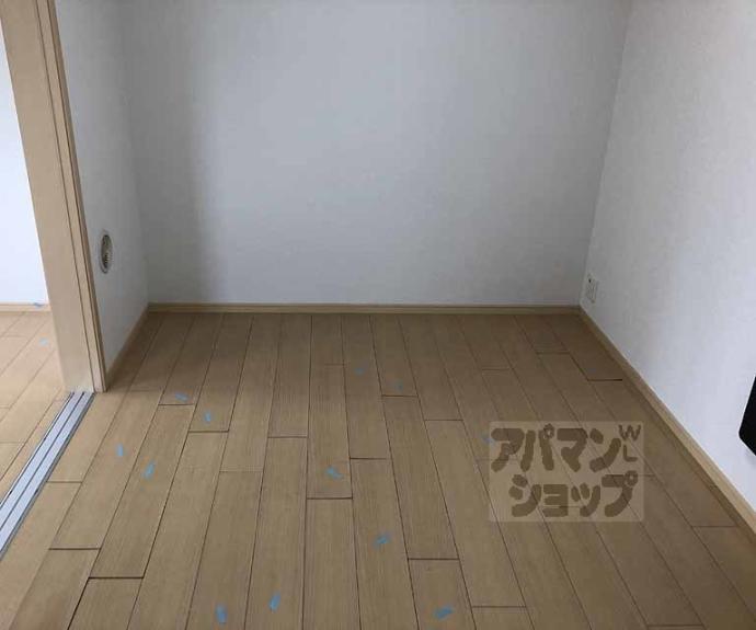 【ヴィラ　フォンテーヌ　桂川】間取