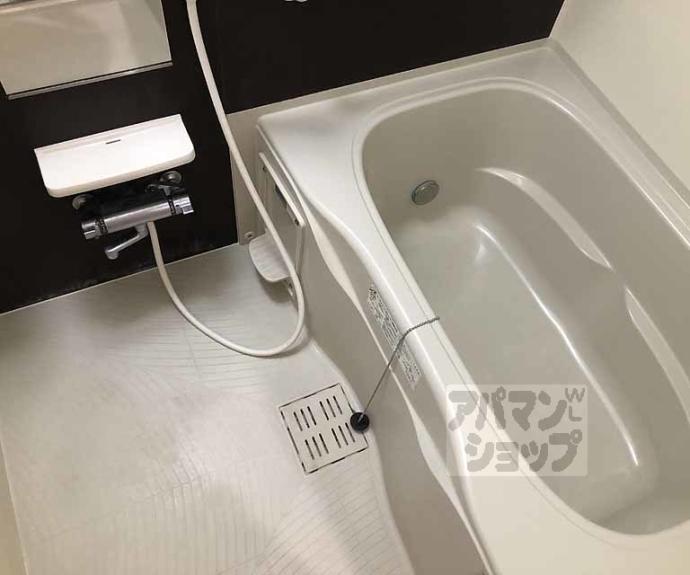 【ヴィラ　フォンテーヌ　桂川】間取