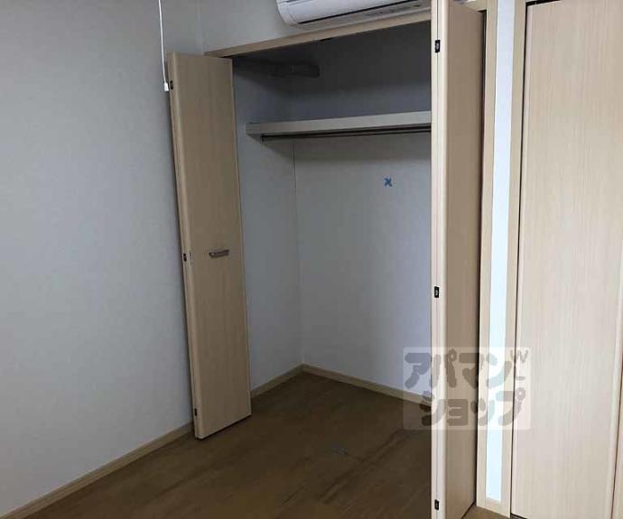 【ヴィラ　フォンテーヌ　桂川】間取