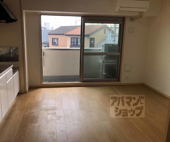 【ヴィラ　フォンテーヌ　桂川】間取