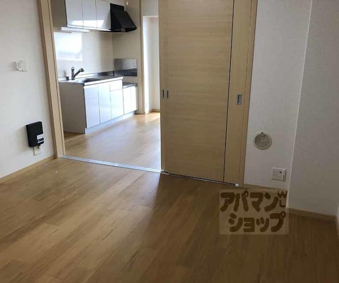 【ヴィラ　フォンテーヌ　桂川】間取