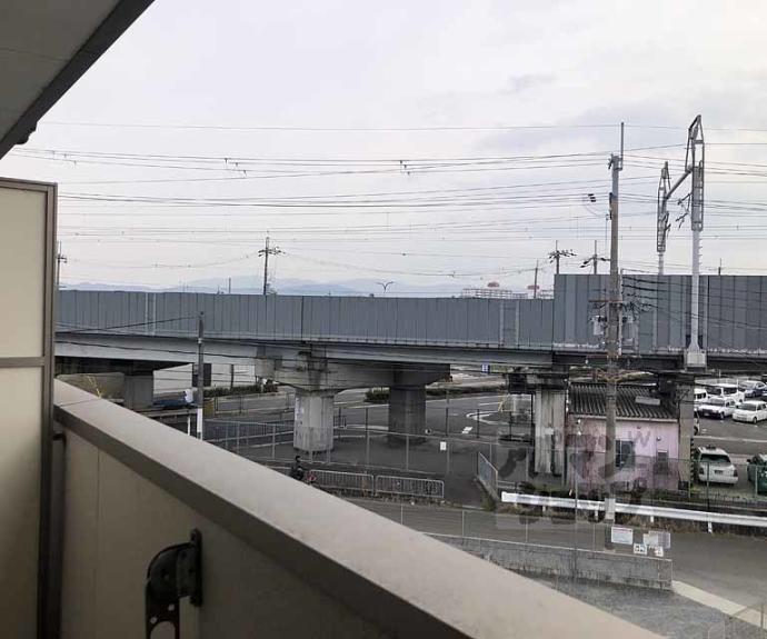 【ヴィラ　フォンテーヌ　桂川】間取