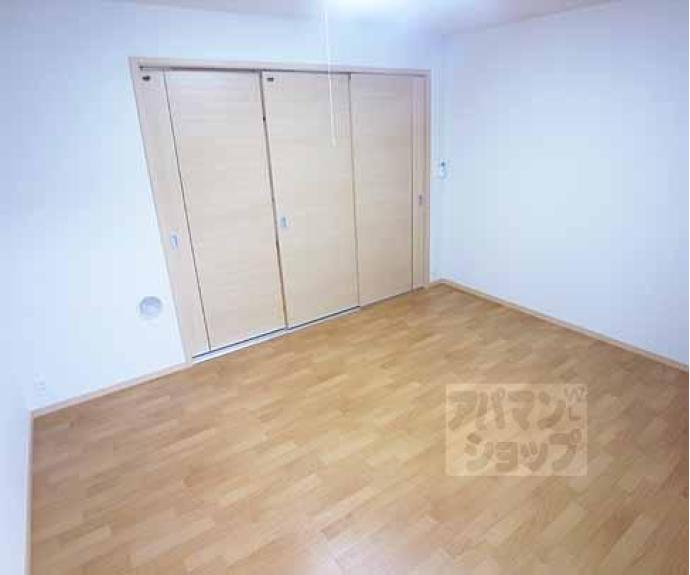 【ヴィラ　フォンテーヌ　桂川】間取