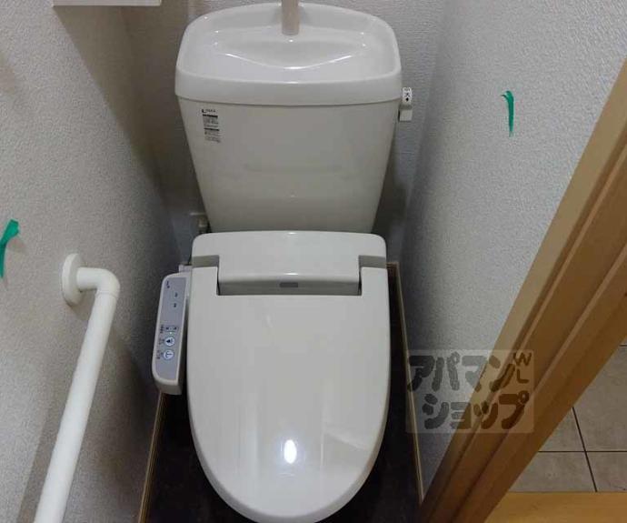 【ヴィラ　フォンテーヌ　桂川】間取