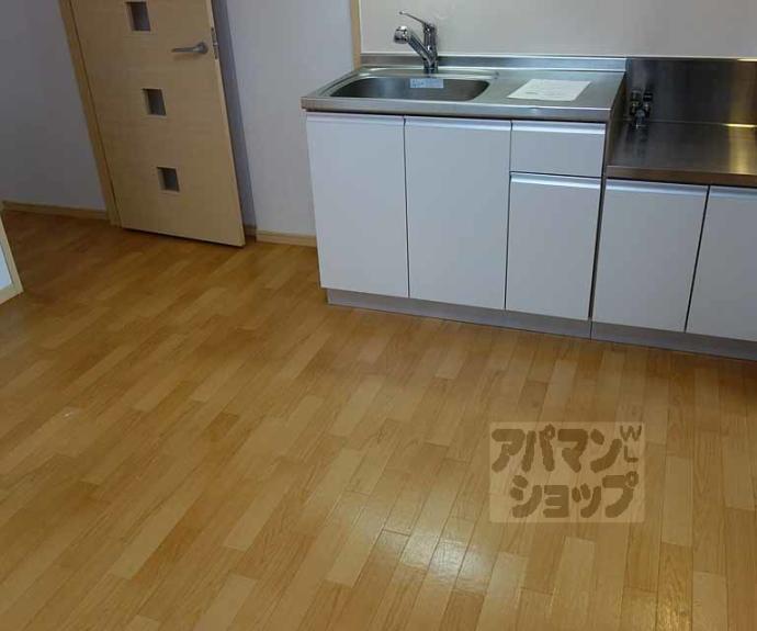 【ヴィラ　フォンテーヌ　桂川】間取