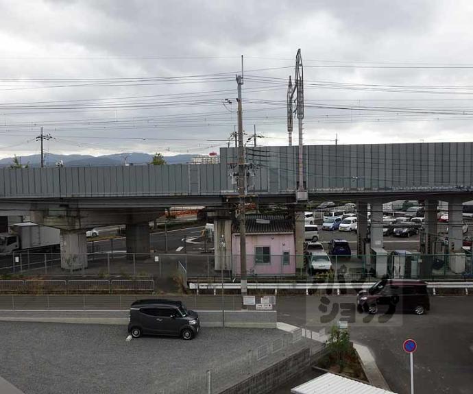 【ヴィラ　フォンテーヌ　桂川】間取