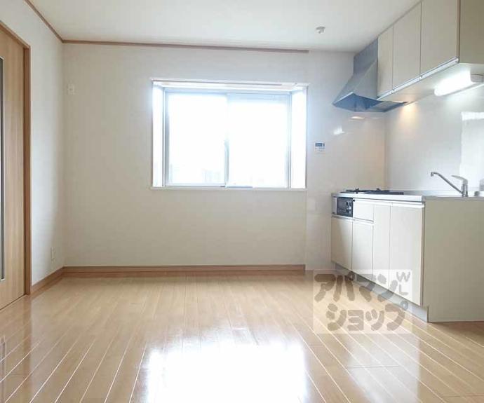 【山越ＦＬＯＲＡ　ＧＡＲＤＥＮ】間取