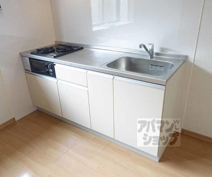 【山越ＦＬＯＲＡ　ＧＡＲＤＥＮ】間取