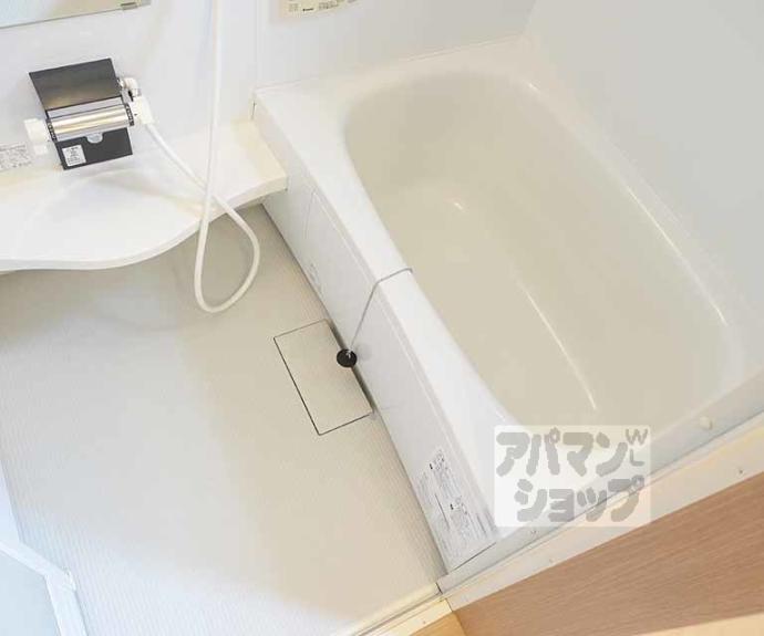 【山越ＦＬＯＲＡ　ＧＡＲＤＥＮ】間取