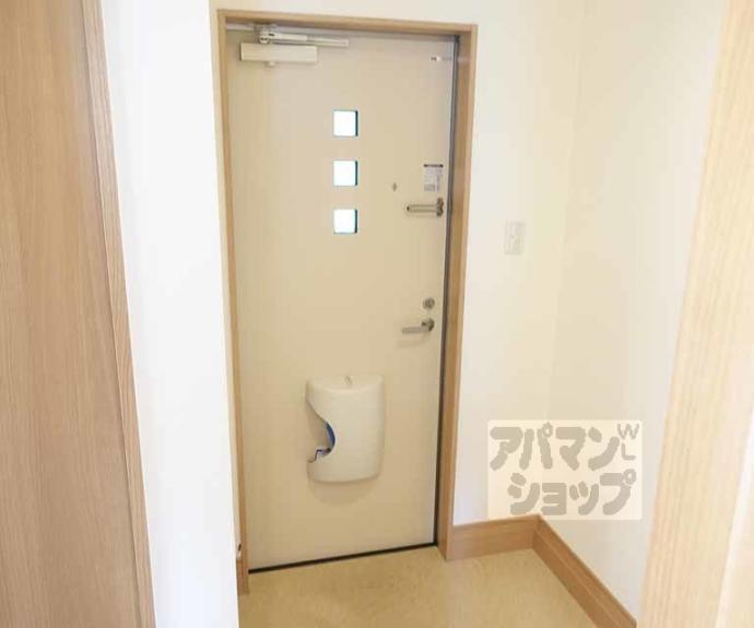 【山越ＦＬＯＲＡ　ＧＡＲＤＥＮ】間取