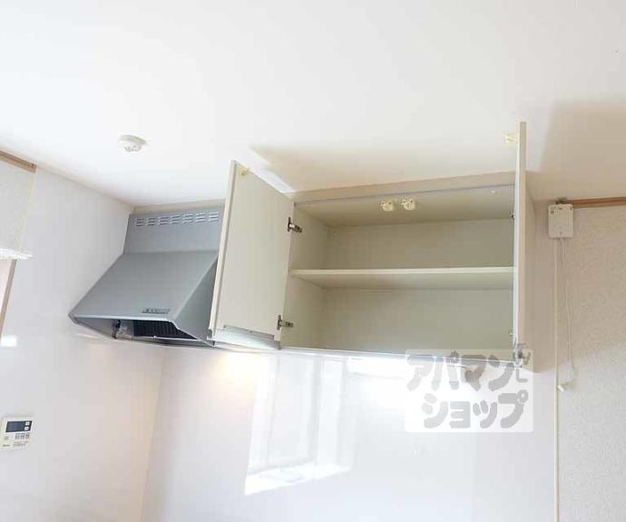 【山越ＦＬＯＲＡ　ＧＡＲＤＥＮ】間取