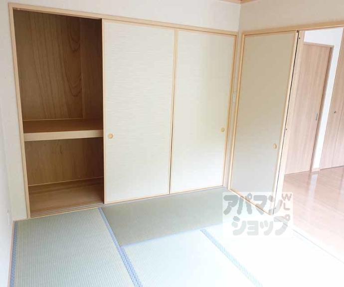 【山越ＦＬＯＲＡ　ＧＡＲＤＥＮ】間取