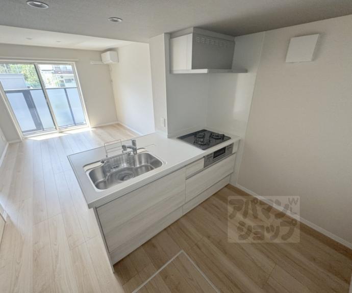 【シャーメゾン　アオハウオリ】間取