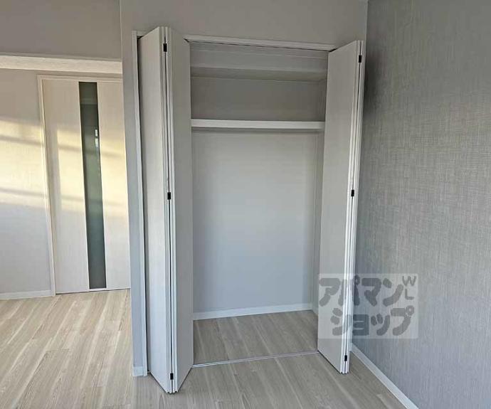 【ラ・ティーダ上桂】間取