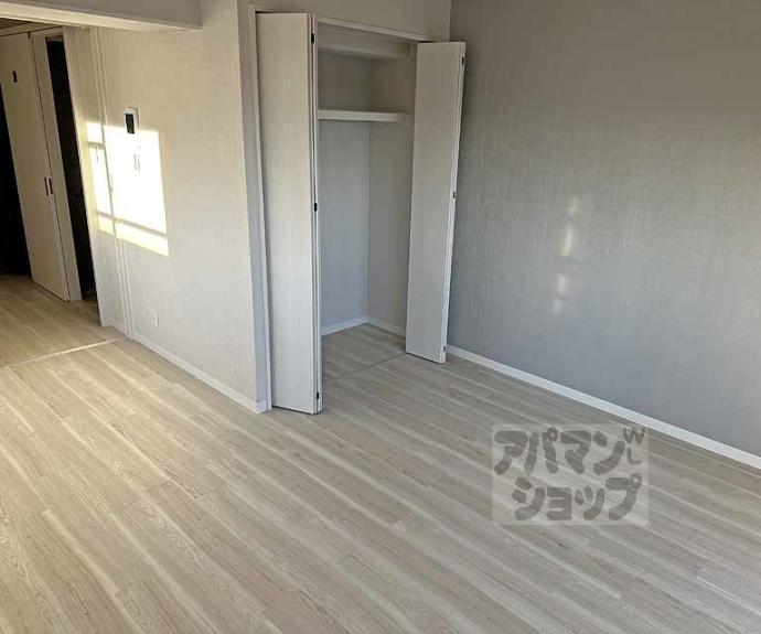 【ラ・ティーダ上桂】間取