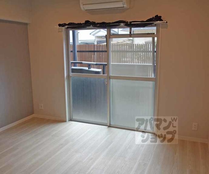 【ラ・ティーダ上桂】間取