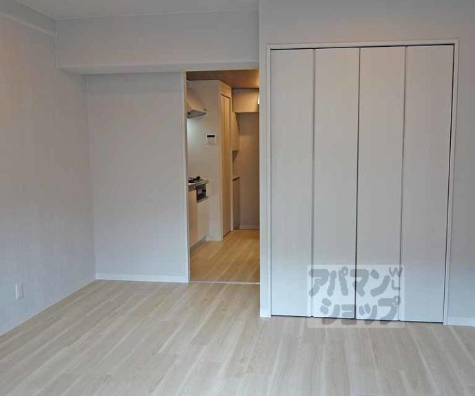 【ラ・ティーダ上桂】間取