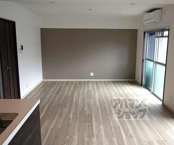 【ラ・ティーダ上桂】間取