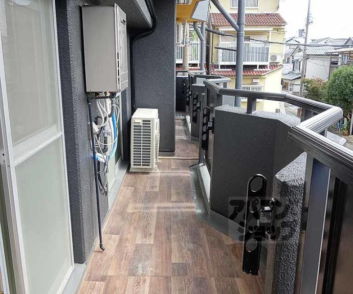 【ラ・ティーダ上桂】間取