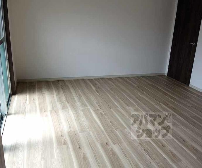 【ラ・ティーダ上桂】間取